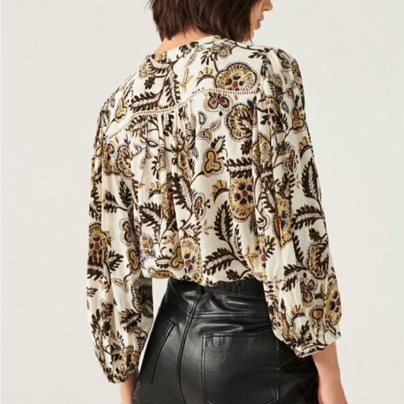 🦋NWT! BA&SH VALSKA Printed Blouse Collarless Poet Sleeves neutral design Size S - Picture 3 of 11